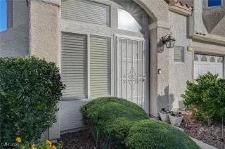 Photo #3: 2626908 Listing