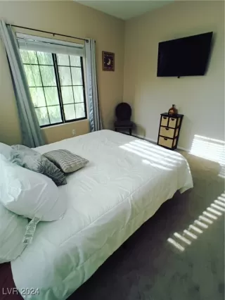 Photo #2: 2626919 Listing