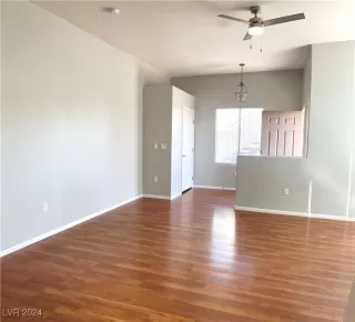 Photo #2: 2626958 Listing 