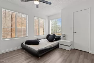 Photo #5: 2626980 Listing 