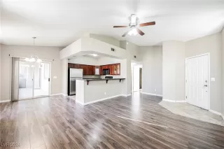 Photo #1: 2627010 Listing 