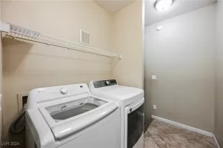 Photo #6: 2627010 Listing 