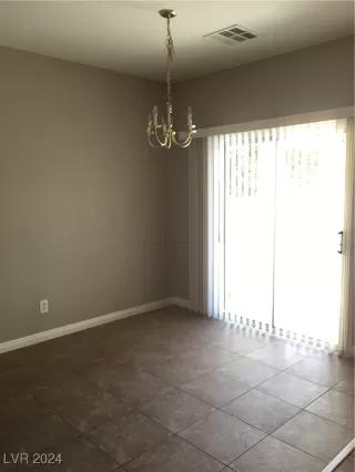 Photo #4: 2627031 Listing 