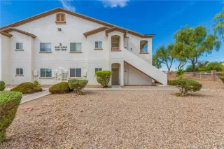 Photo #2: 2627036 Listing