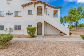 Photo #3: 2627036 Listing