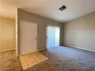 Photo #1: 2627059 Listing 