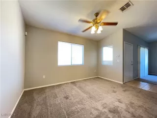 Photo #3: 2627059 Listing 