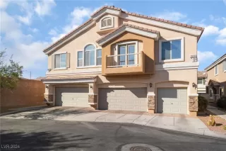 Photo #2: 2627110 Listing