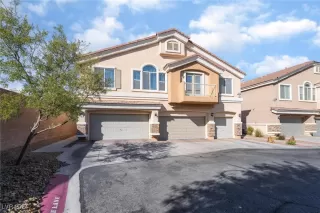 Photo #4: 2627110 Listing