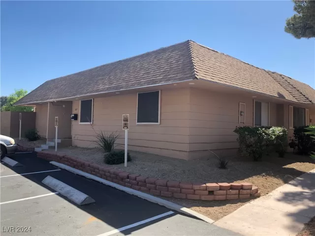 MLS: 2627131 Condo For Sale