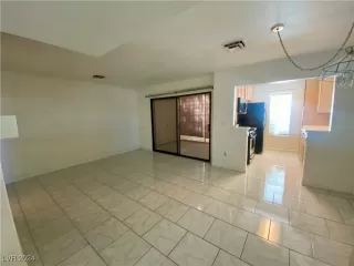Photo #1: 2627173 Listing 