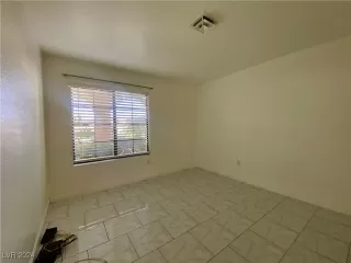 Photo #4: 2627173 Listing 