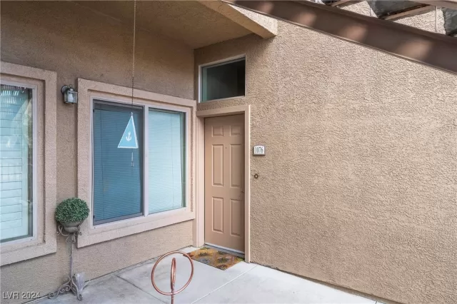 MLS: 2627183 Condo For Sale