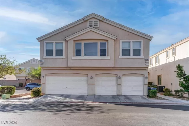 MLS: 2627185 Condo For Sale