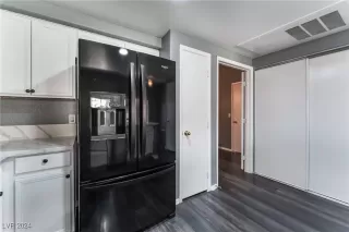 Photo #2: 2627199 Listing