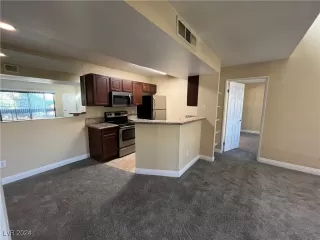 Photo #1: 2627223 Listing 