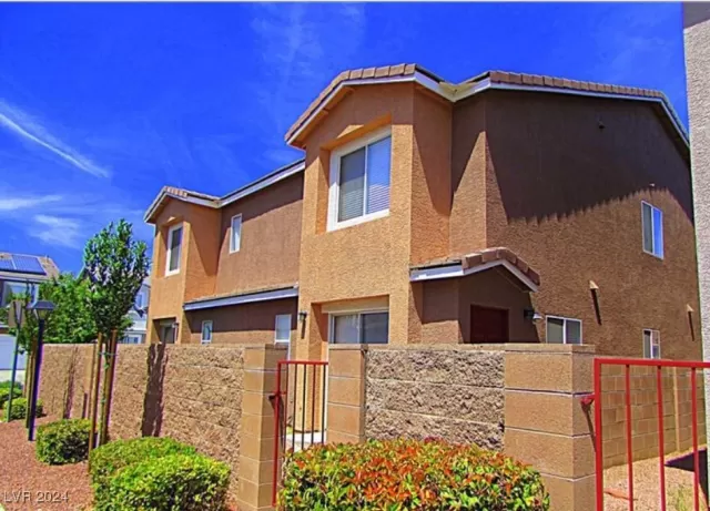 MLS: 2627232 Condo For Sale