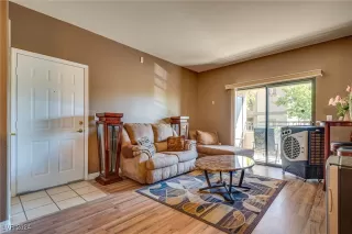 Photo #1: 2627251 Listing 