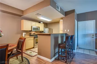 Photo #4: 2627251 Listing 