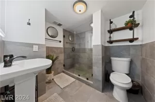 Photo #3: 2627267 Listing