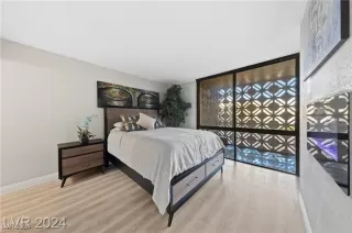 Photo #5: 2627267 Listing