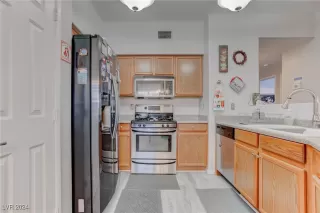 Photo #6: 2627324 Listing 