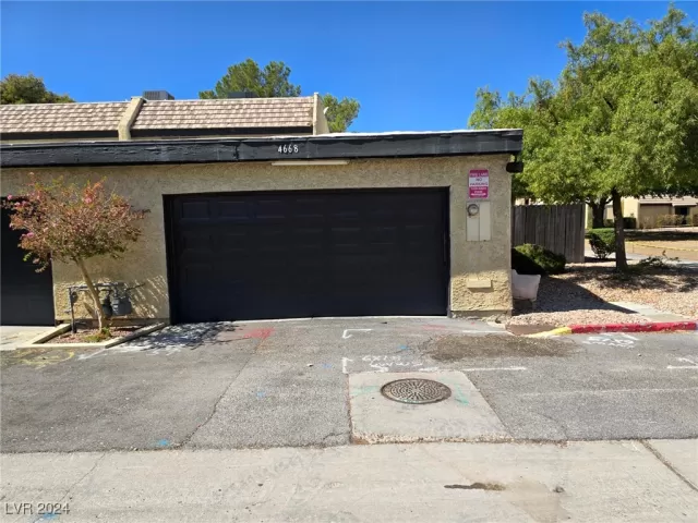 MLS: 2627330 Condo For Sale