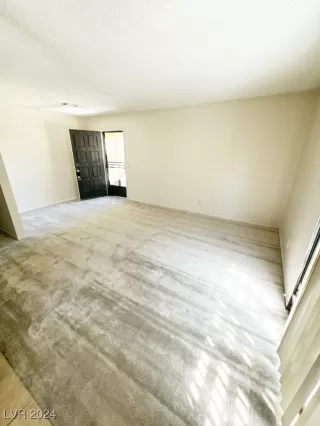 Photo #1: 2627330 Listing 