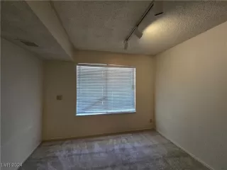 Photo #3: 2627330 Listing 