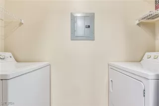 Photo #6: 2627333 Listing