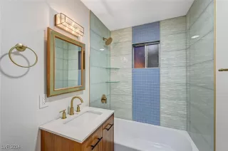Photo #3: 2627362 Listing 