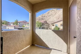 Photo #3: 2627400 Listing 