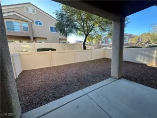 Photo #5: 2627419 Listing 