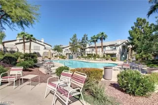 Photo #2: 2627461 Listing 