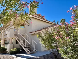 Photo #1: 2627505 Listing