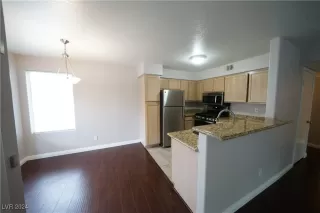 Photo #5: 2627558 Listing 