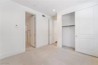 Photo #5: 2627586 Listing