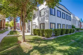 Photo #1: 2627611 Listing