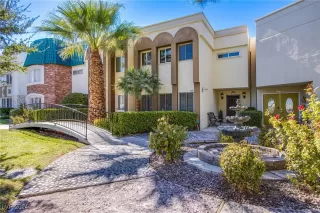 Photo #2: 2627611 Listing