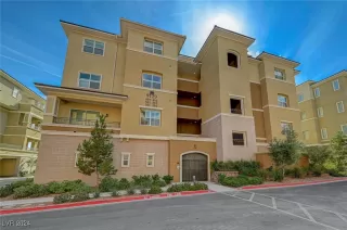 Photo #1: 2627677 Listing