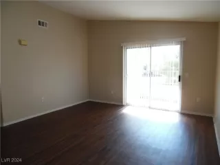 Photo #1: 2627684 Listing 