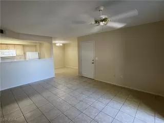 Photo #5: 2627732 Listing 