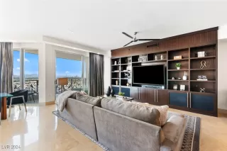 Photo #3: 2627733 Listing 