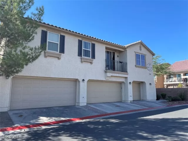 MLS: 2627735 Condo For Sale
