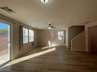 Photo #3: 2627735 Listing 