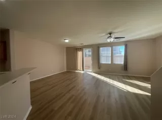 Photo #4: 2627735 Listing 