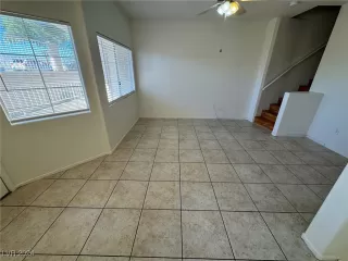 Photo #4: 2627751 Listing 