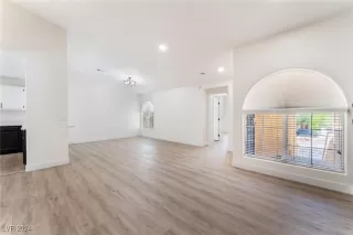 Photo #4: 2627774 Listing 