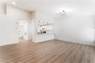 Photo #6: 2627774 Listing 