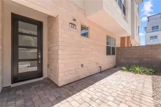 Photo #3: 2627776 Listing 